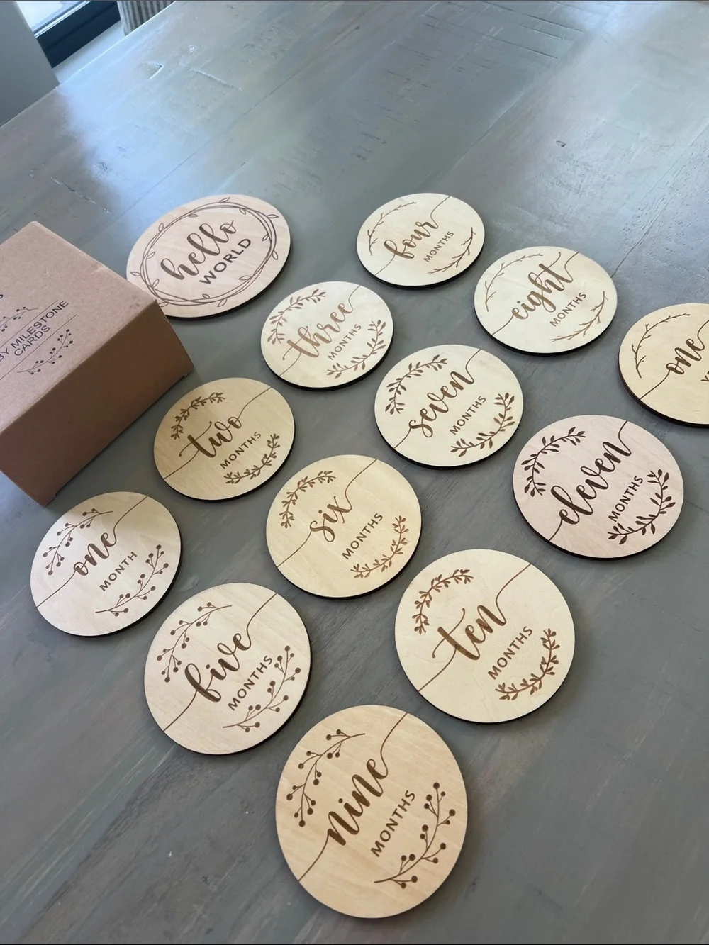 🆕 Neutral Wooden Baby Milestone Discs. Baby Shower Gift. NWT. NIB.